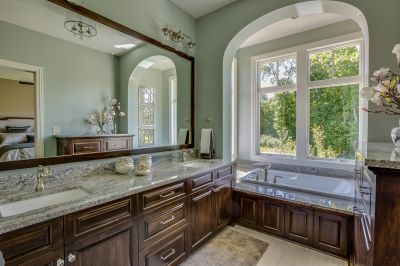 Top Bathroom Remodeling Companies in Newton, KS